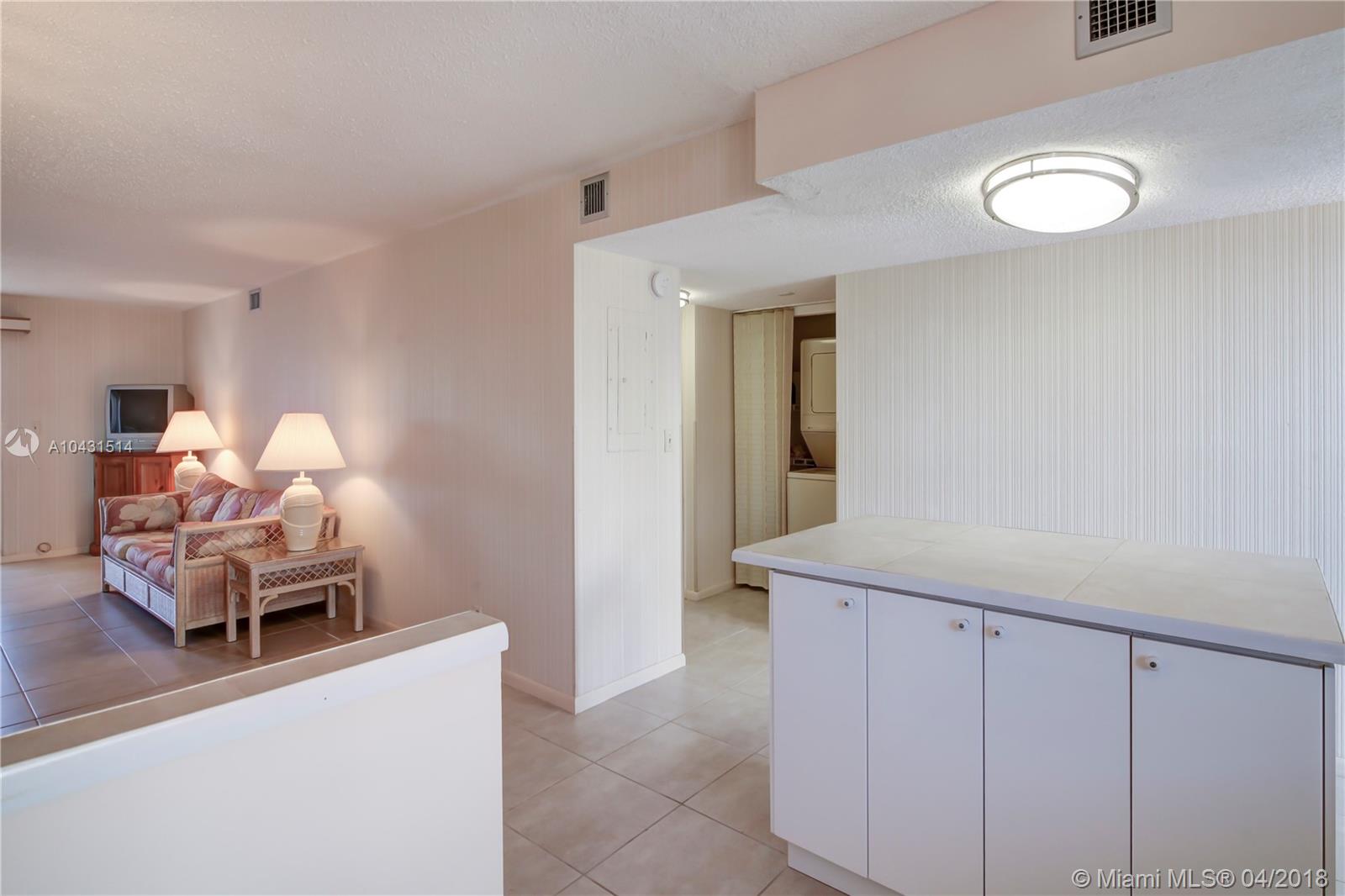 LAUREL HOUSE CONDO - Residential