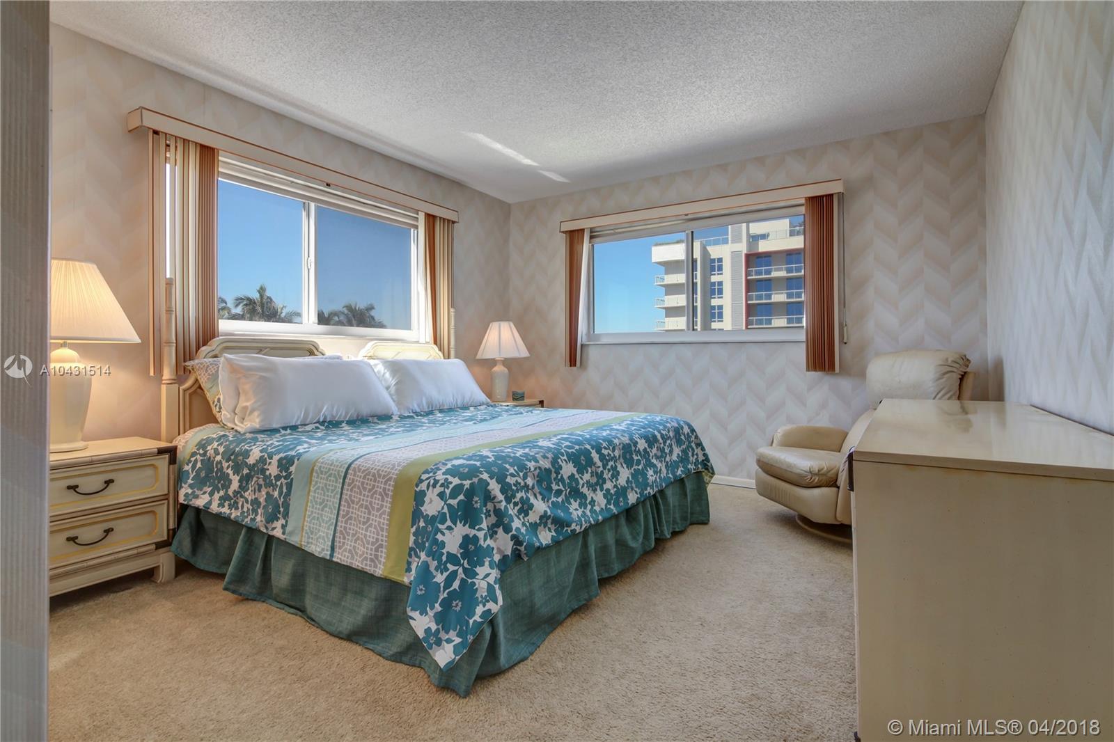 LAUREL HOUSE CONDO - Residential