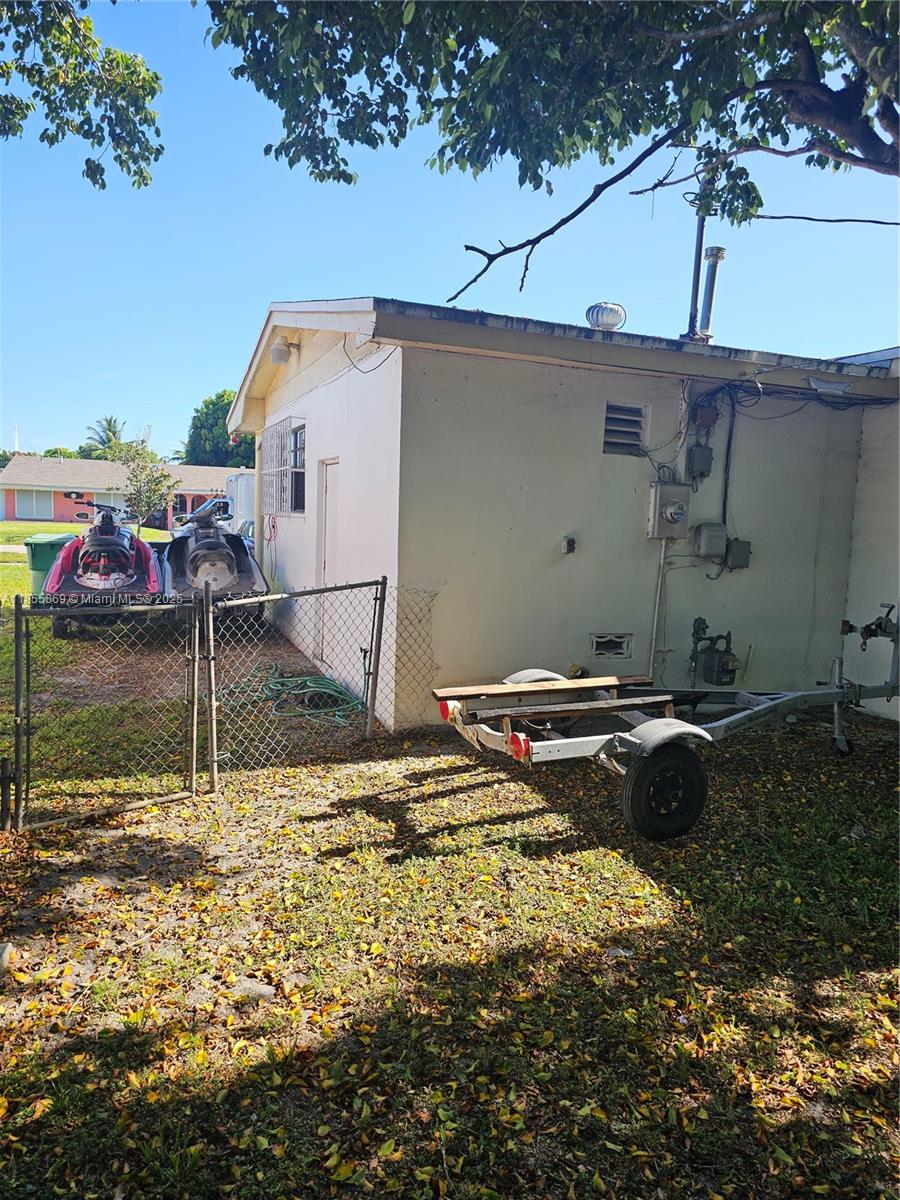 1970 NW 187th Ter