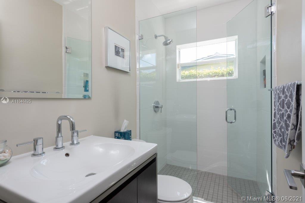 AMD & CORR PLAT OF SUNRIS - Residential