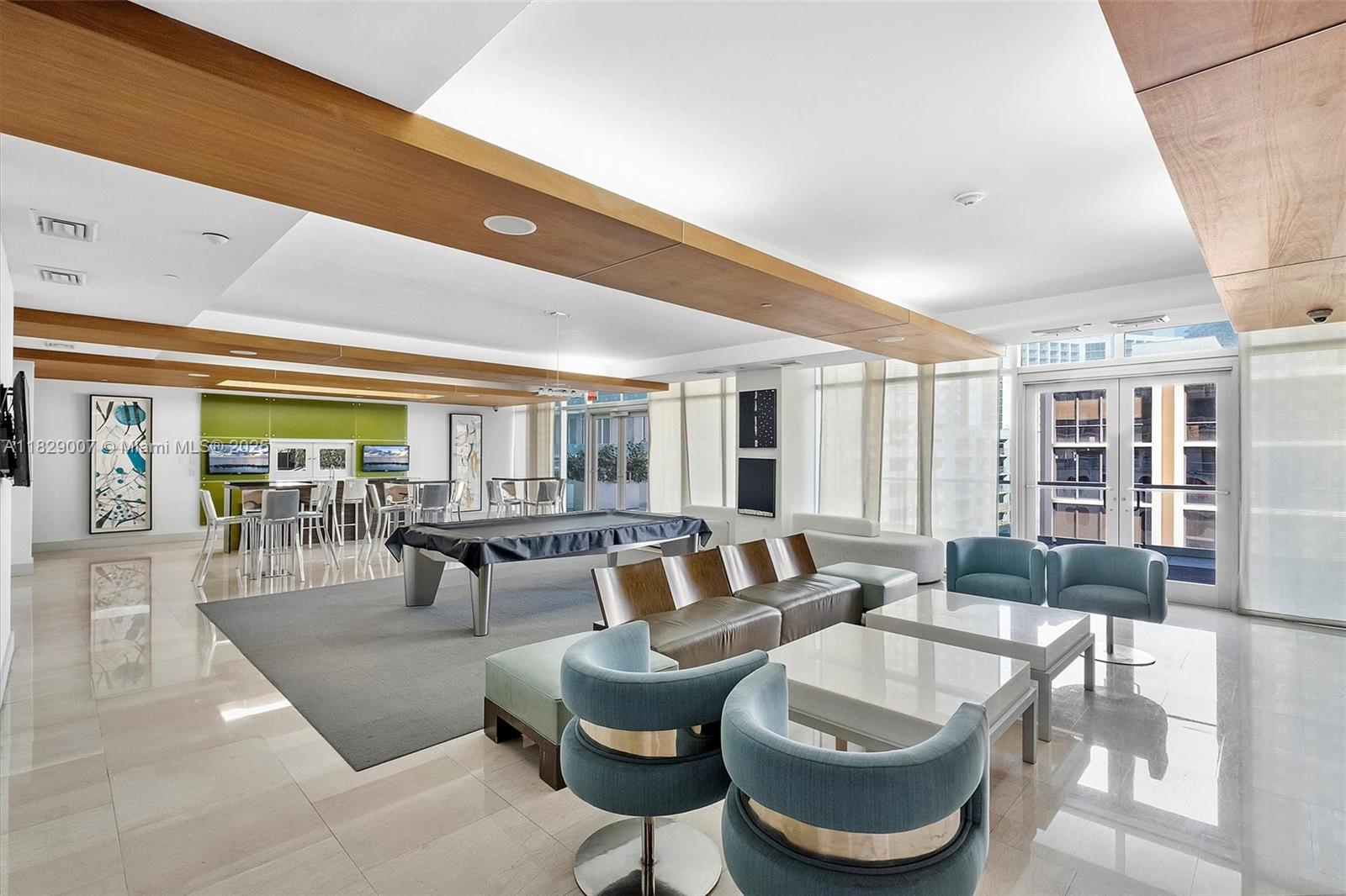 500 BRICKELL EAST CONDO - Residential