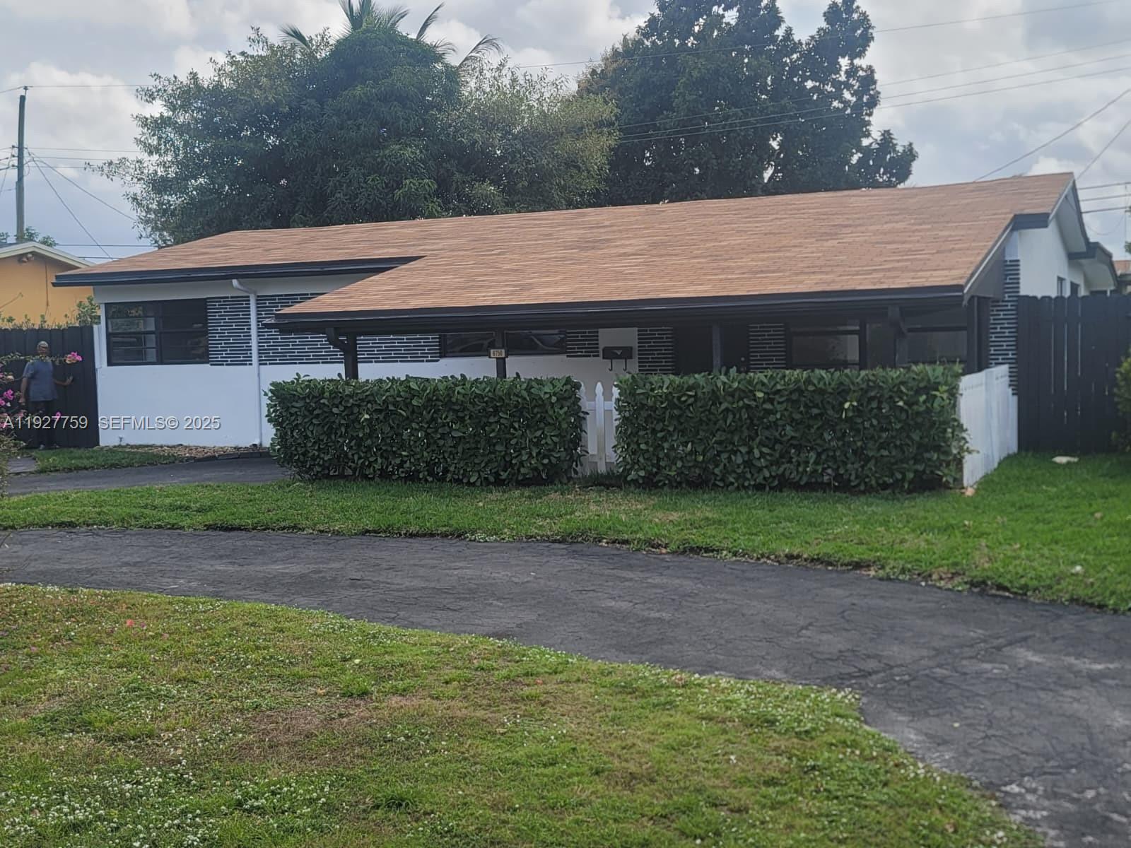 DRIFTWOOD ACRES NO 18 - Residential