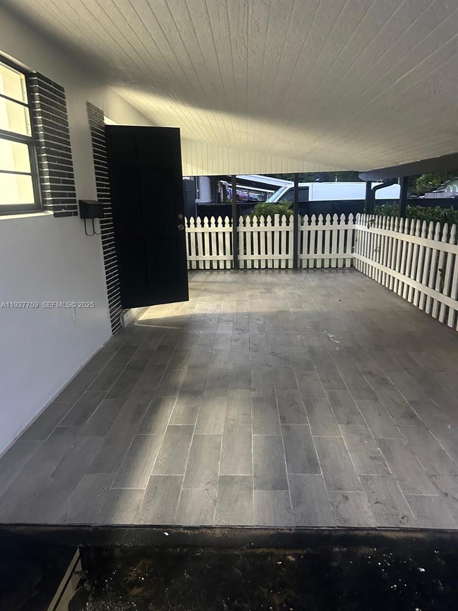 DRIFTWOOD ACRES NO 18 - Residential