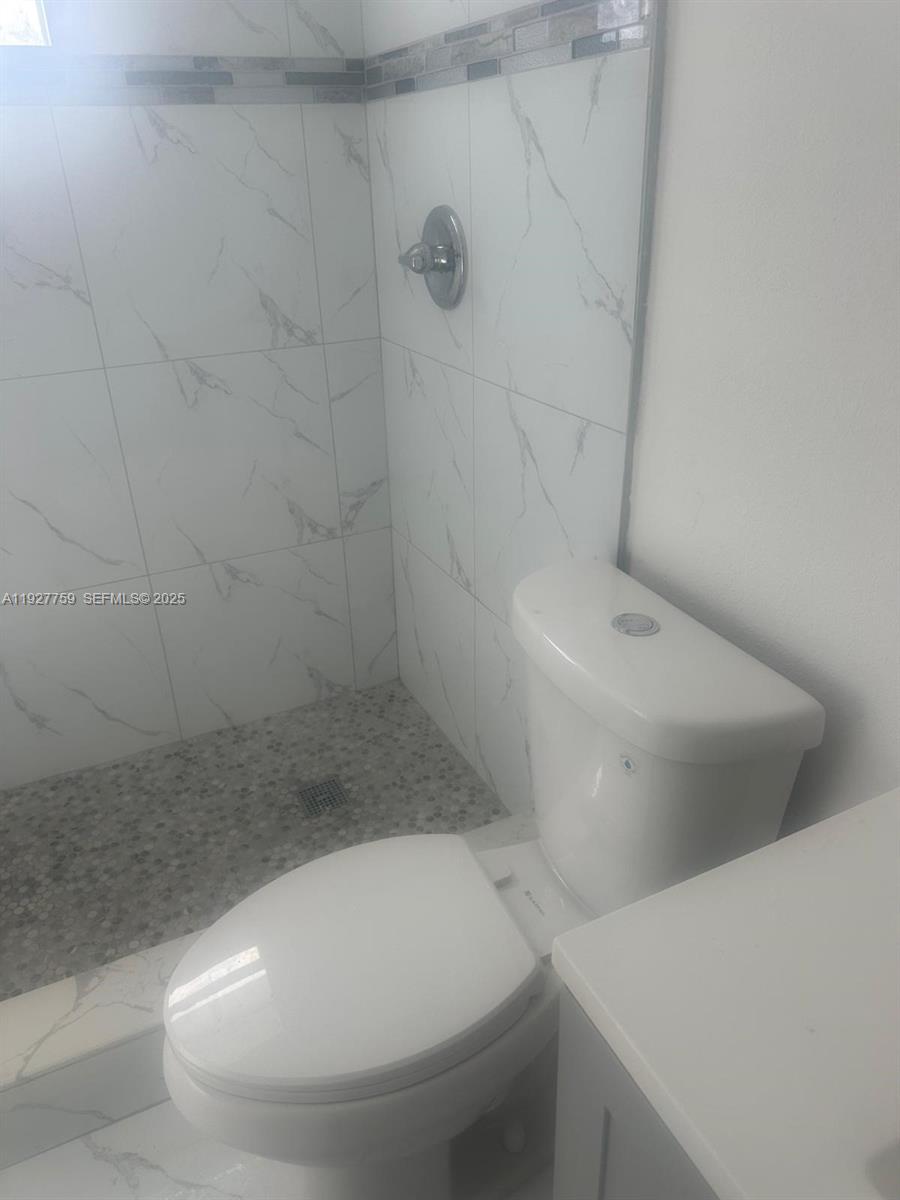 DRIFTWOOD ACRES NO 18 - Residential