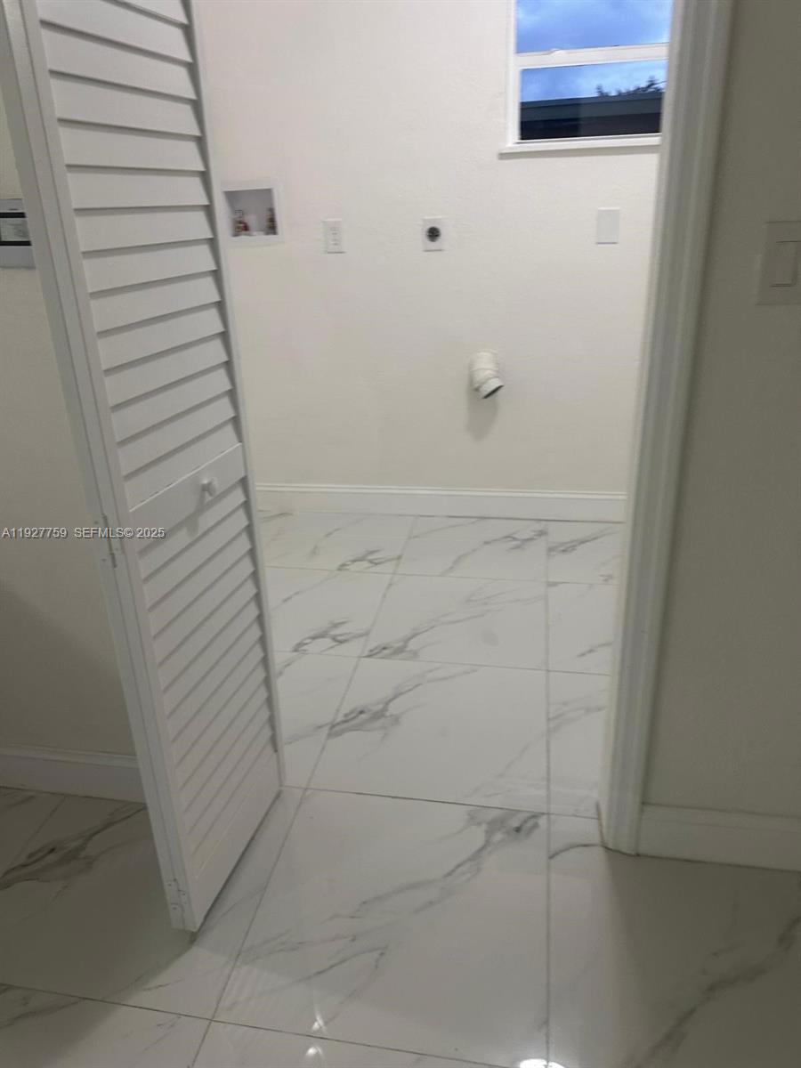 DRIFTWOOD ACRES NO 18 - Residential