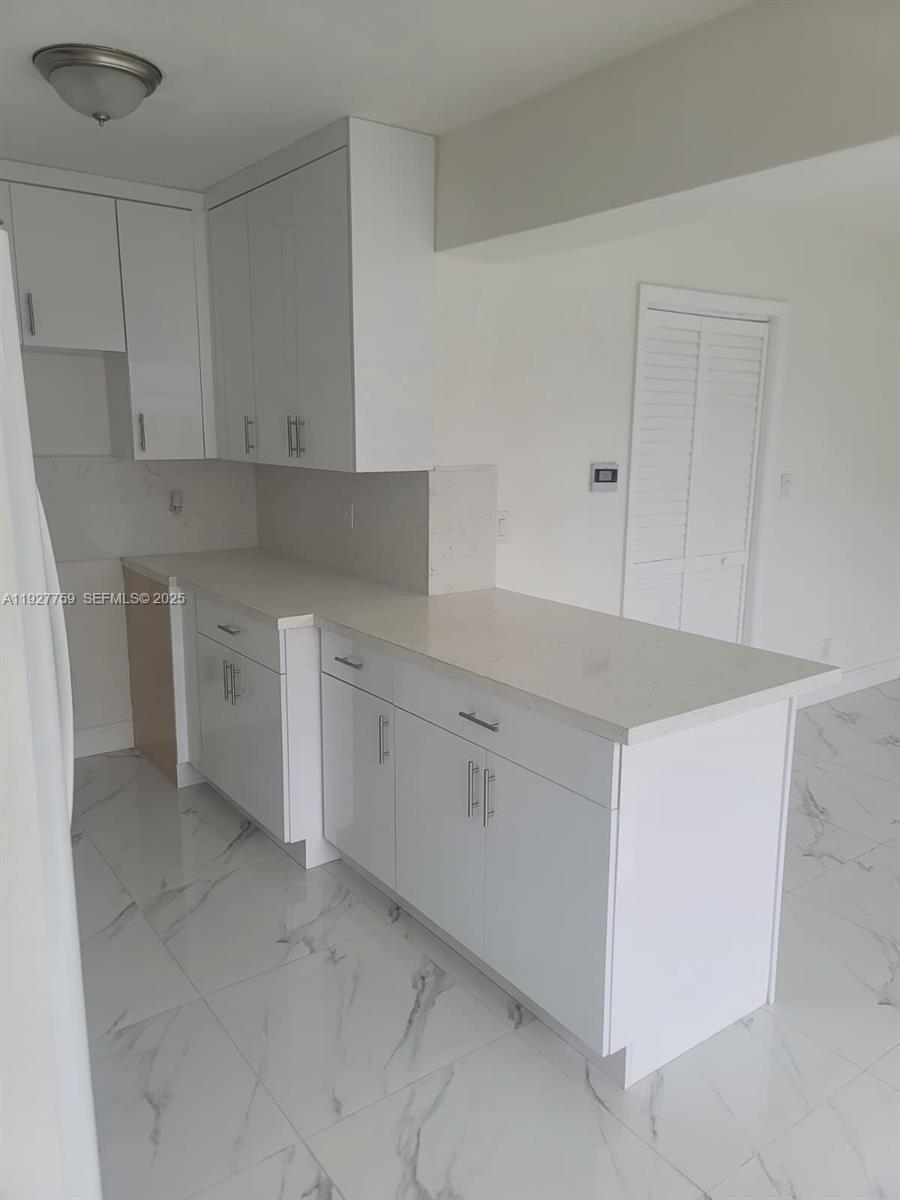 DRIFTWOOD ACRES NO 18 - Residential