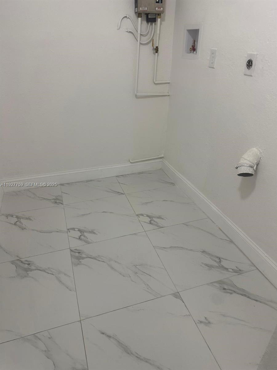 DRIFTWOOD ACRES NO 18 - Residential