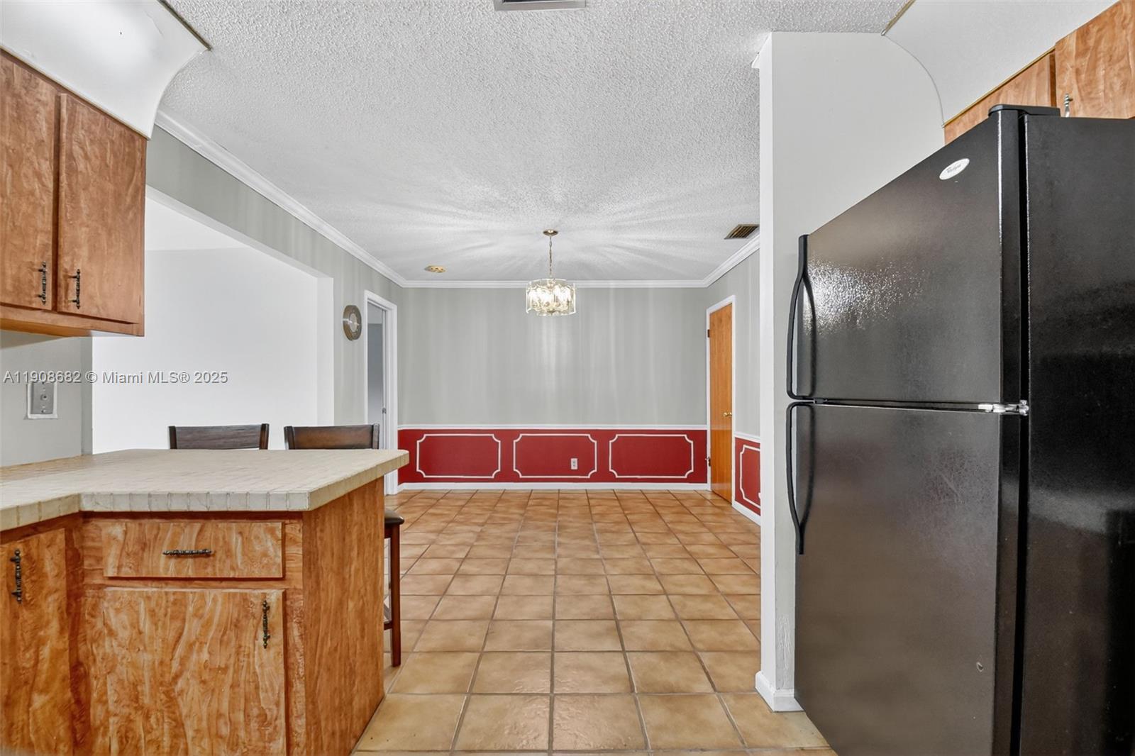 FLORAL PARK LANTANA - Residential Lease