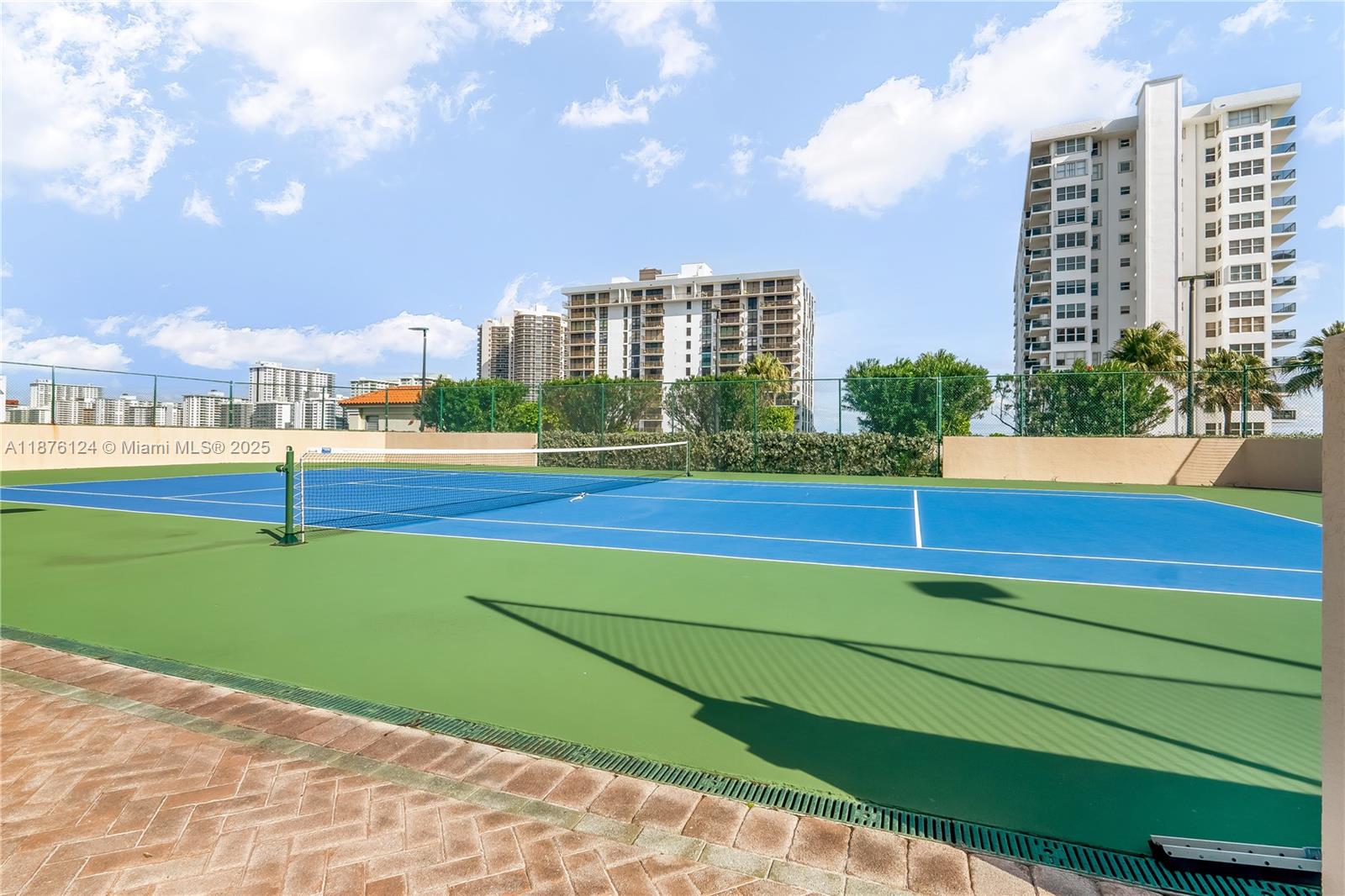 TIDES AT BRIDGESIDE SQUAR - Residential