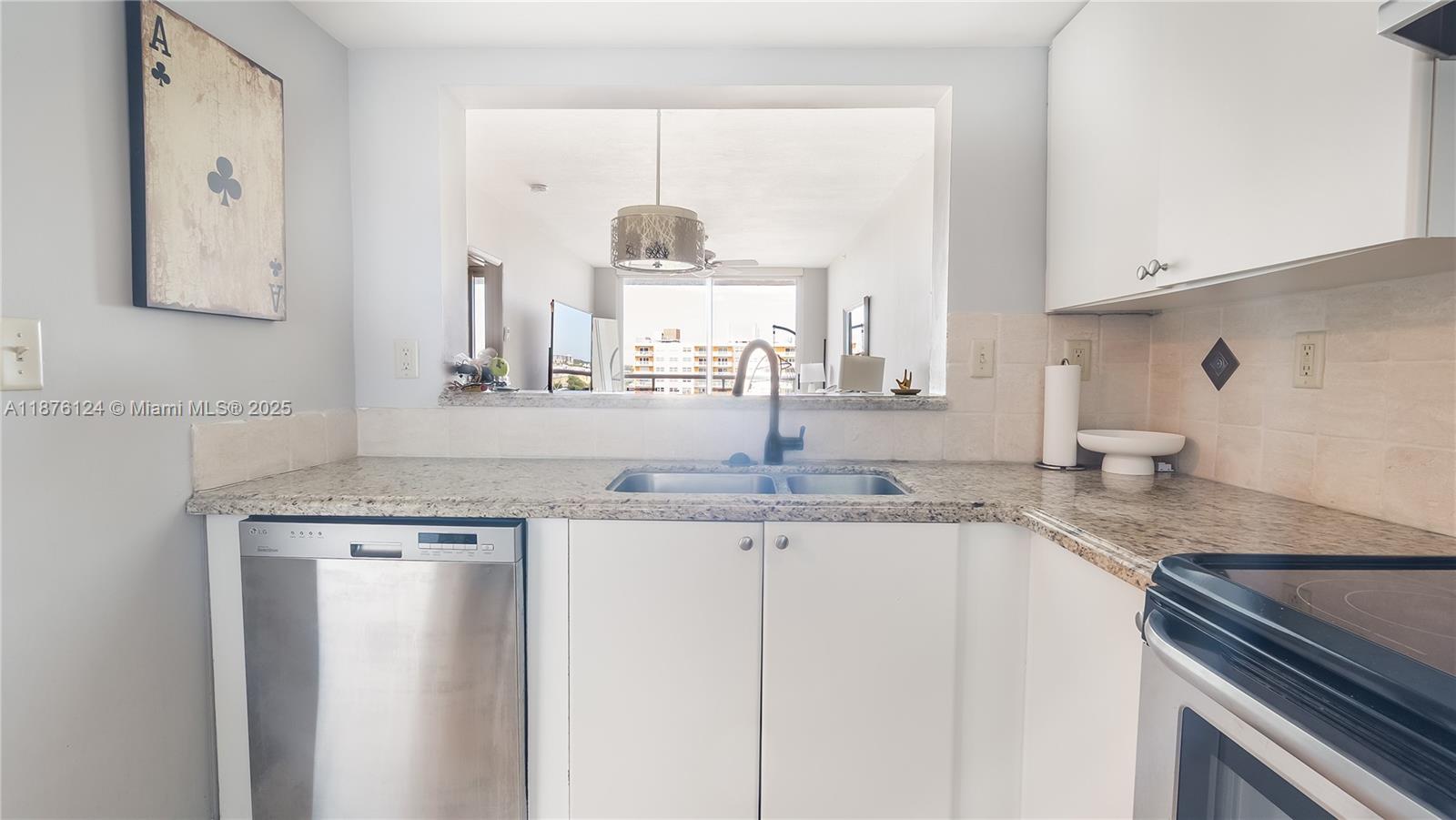 3020 NE 32nd Ave 716