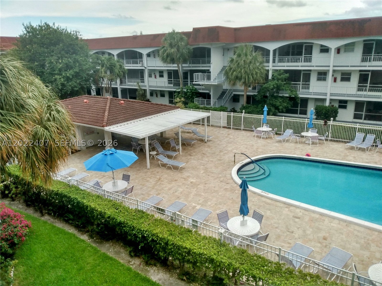 581 Blue Heron Dr 315-B