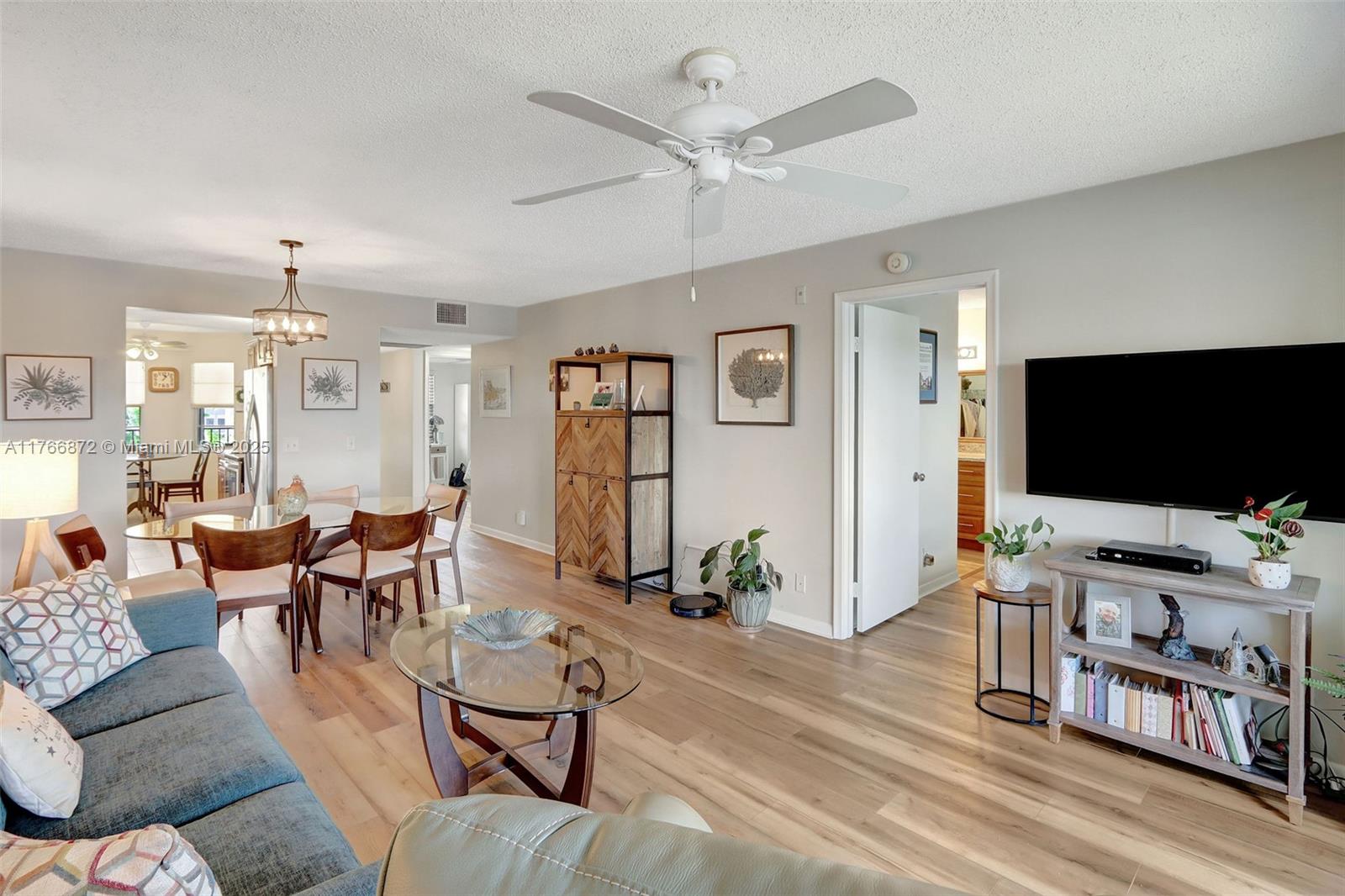 HAWTHORNE AT CENTURY VILL - Residential
