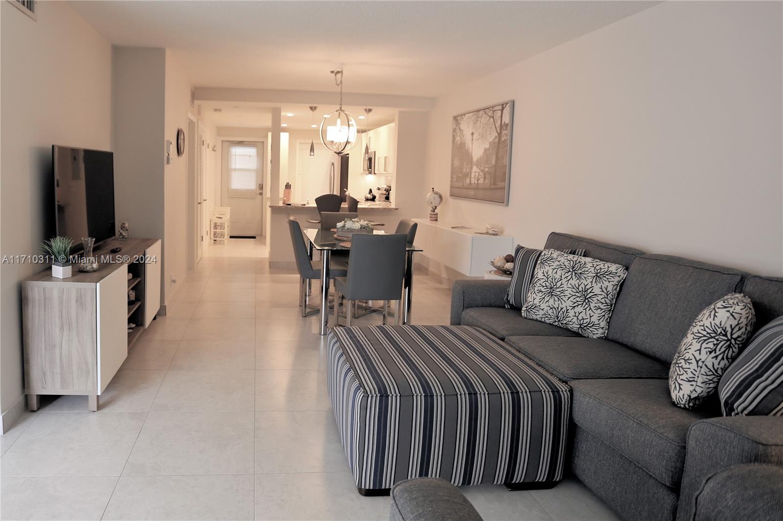 ISLE OF PARADISE CO-OP - Residential Lease