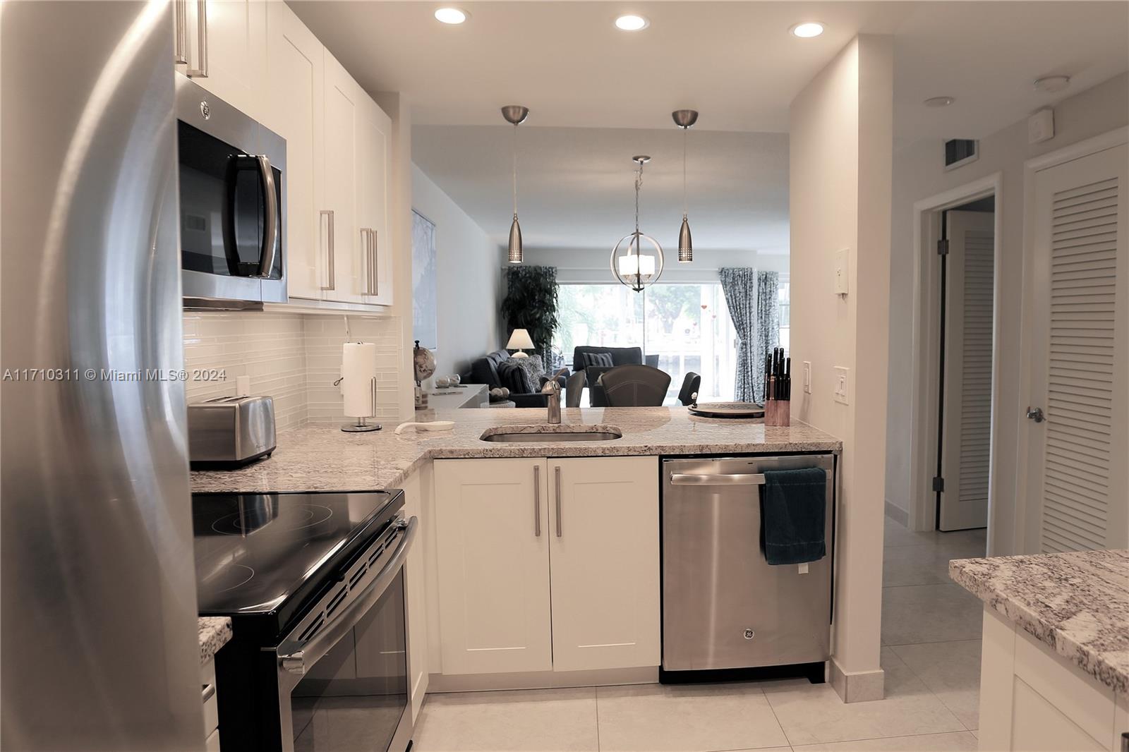 ISLE OF PARADISE CO-OP - Residential Lease