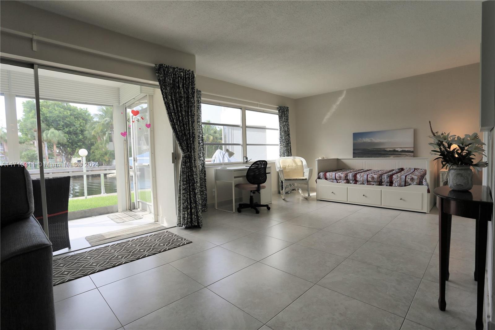 ISLE OF PARADISE CO-OP - Residential Lease