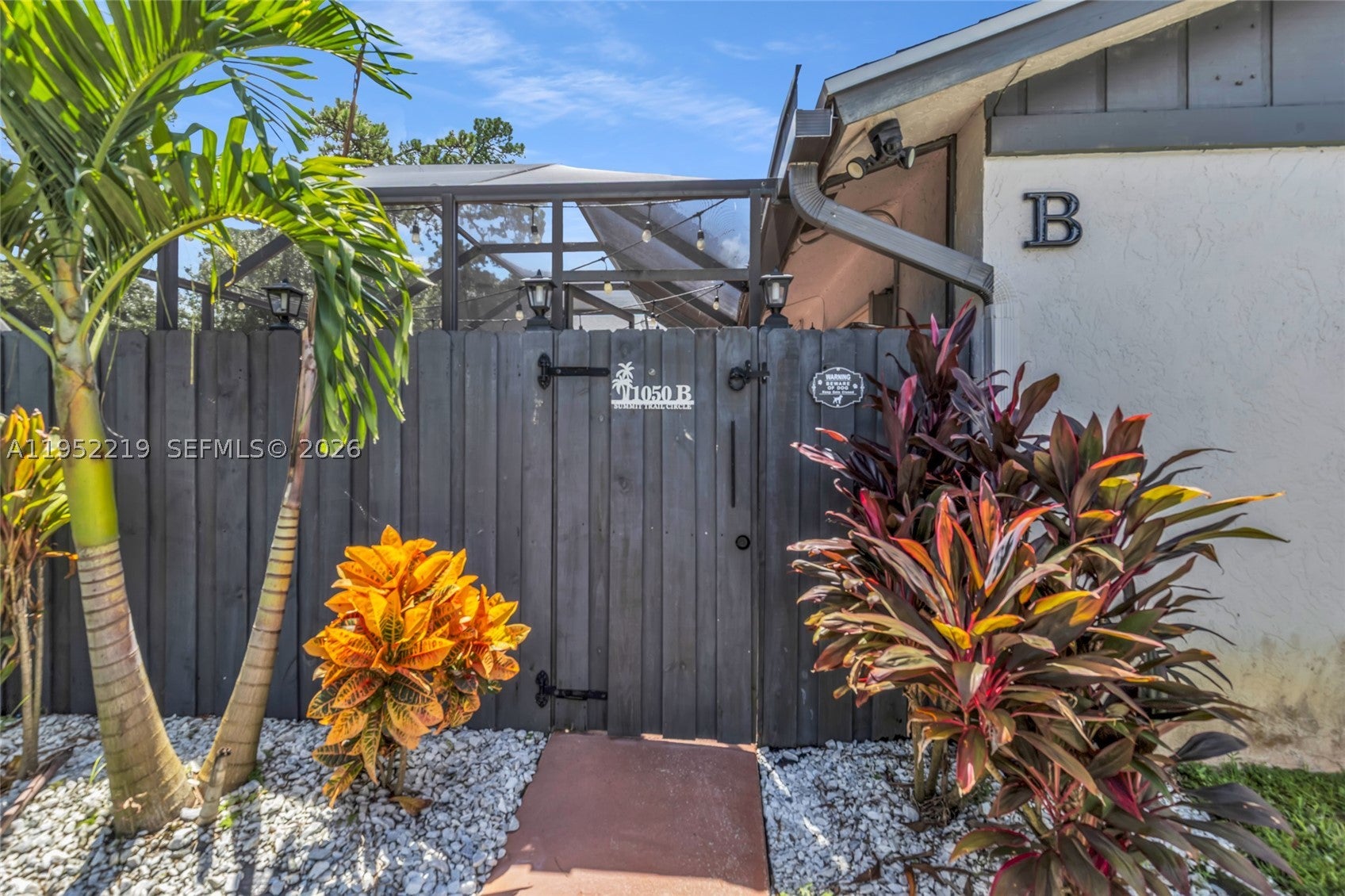 1050 Summit Trail Cir B