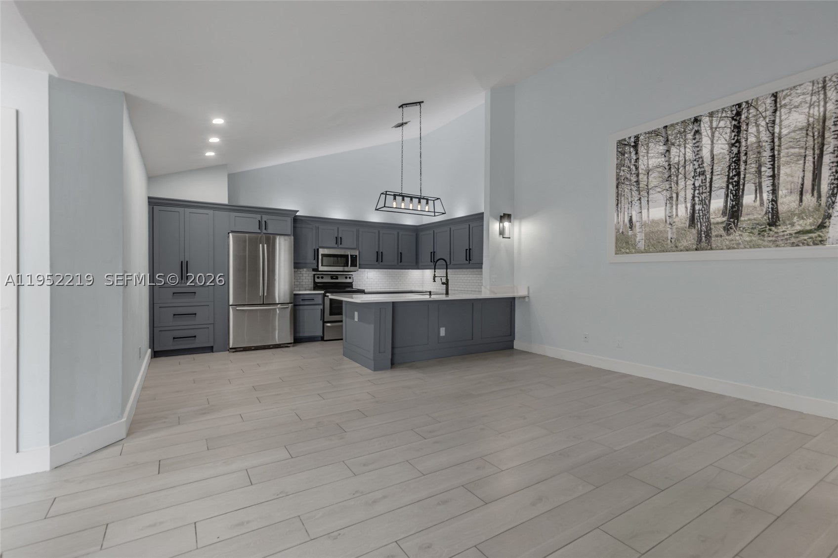 1050 Summit Trail Cir B