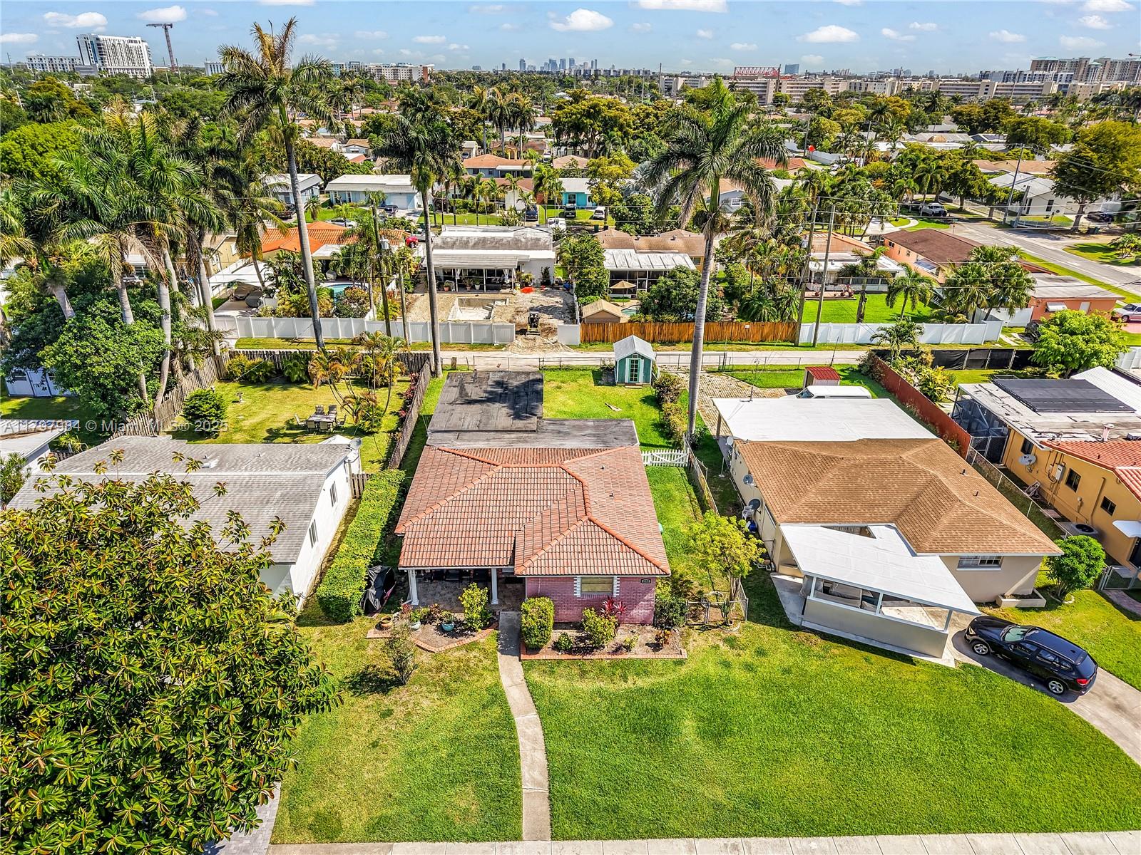 232 Se 6th St, Dania Beach, Miami-Dade County, Florida - 3 Bedrooms  
2 Bathrooms - 