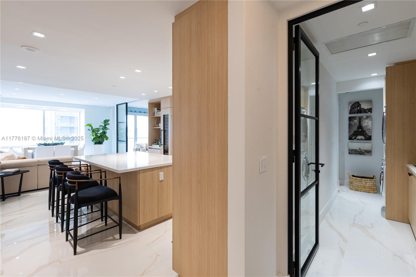 1425 Brickell Ave 47A