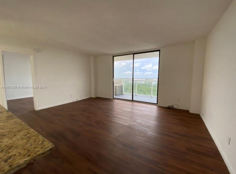 SAILBOAT CAY CONDO - Residential