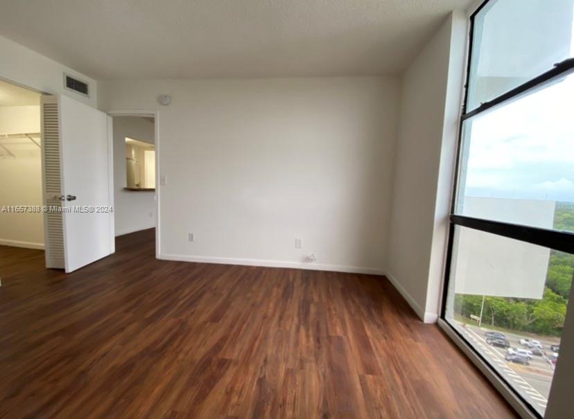 SAILBOAT CAY CONDO - Residential