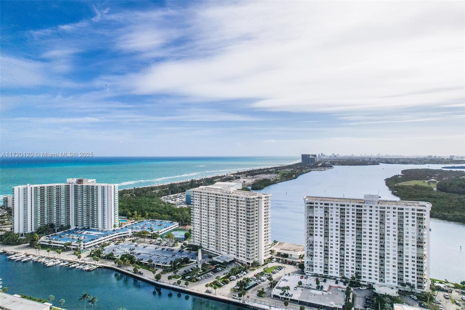 ARLEN HOUSE CONDO - Residential