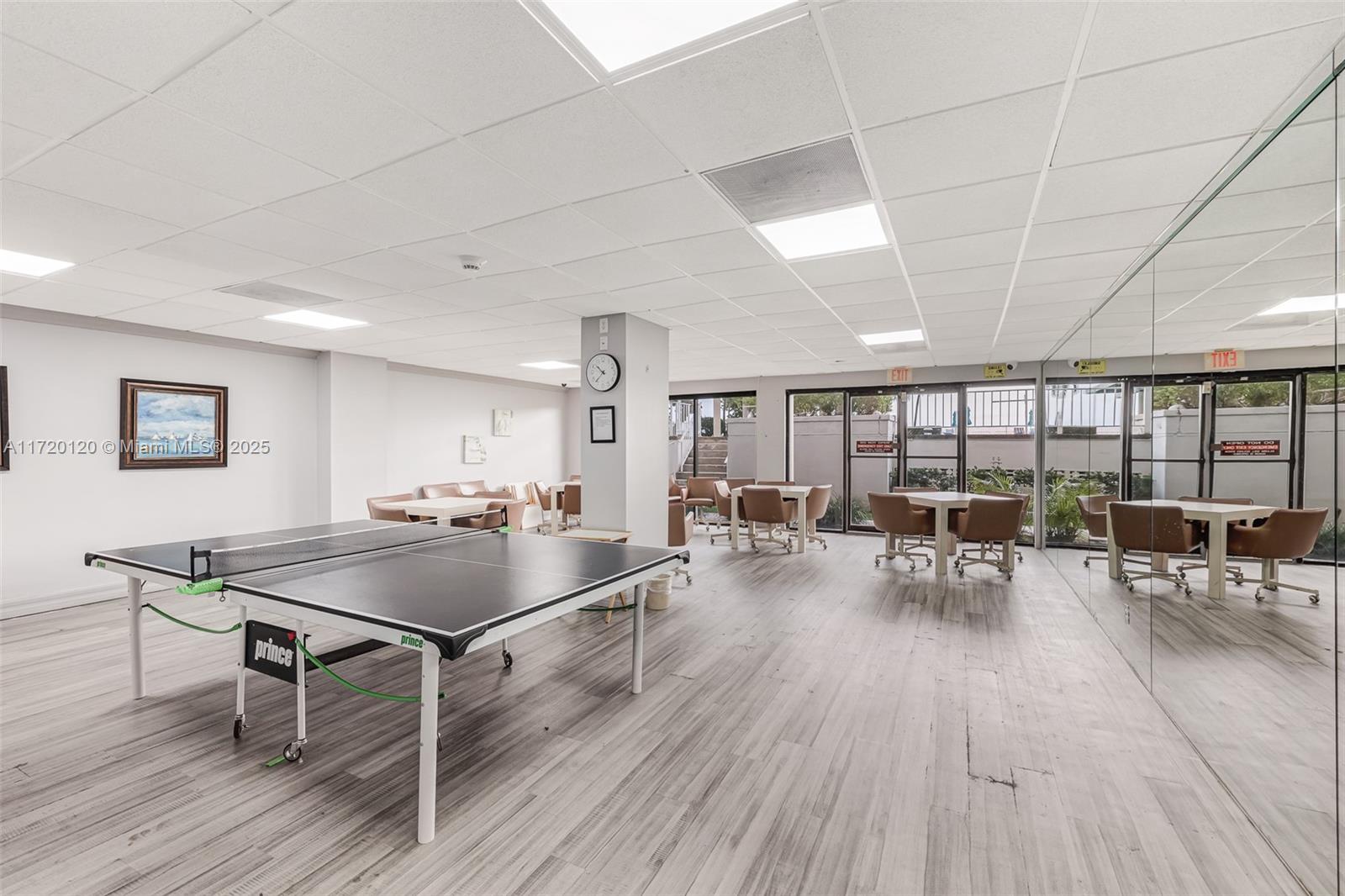 ARLEN HOUSE CONDO - Residential
