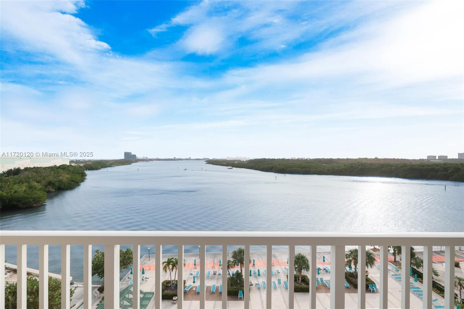 ARLEN HOUSE CONDO - Residential