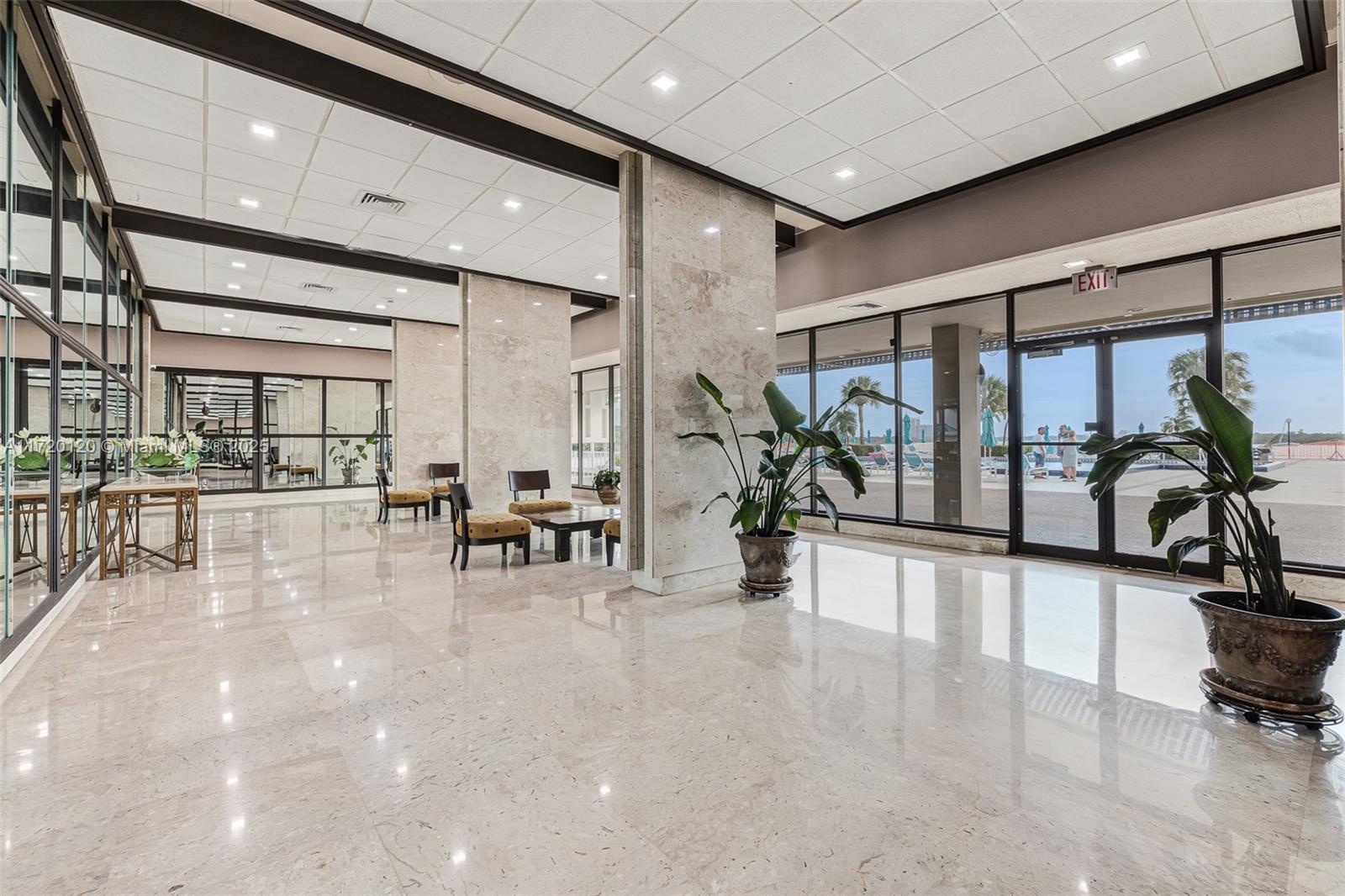 ARLEN HOUSE CONDO - Residential