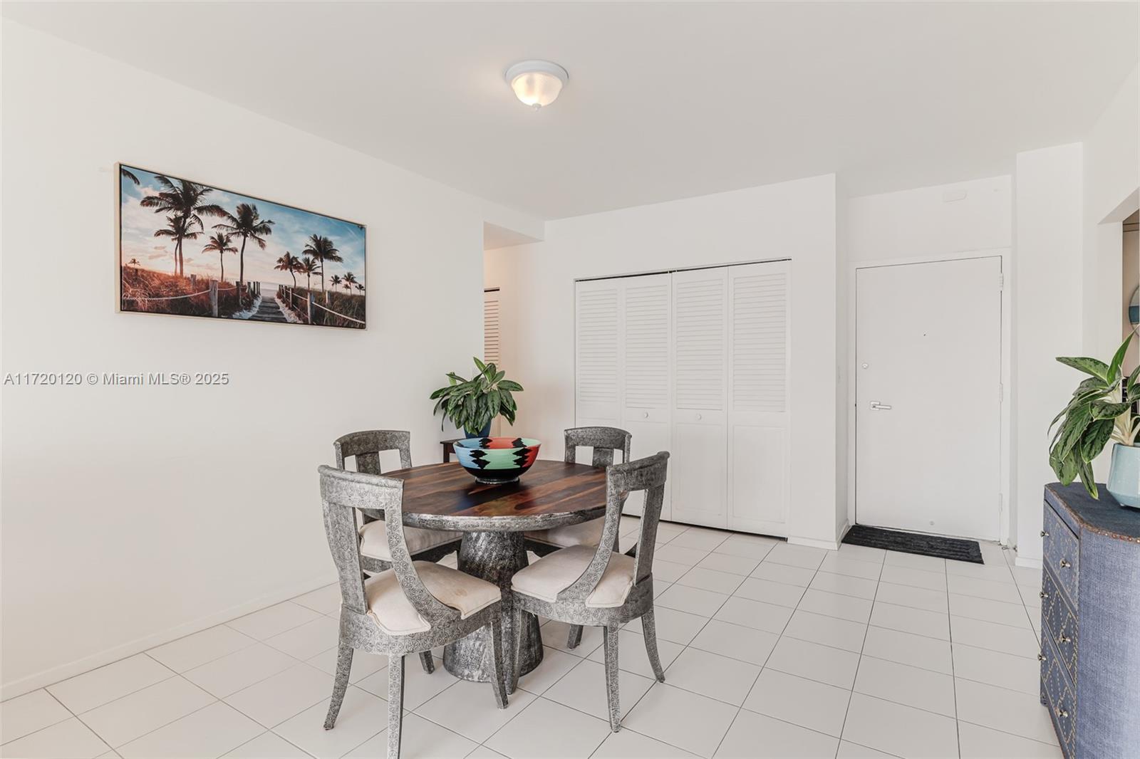 ARLEN HOUSE CONDO - Residential