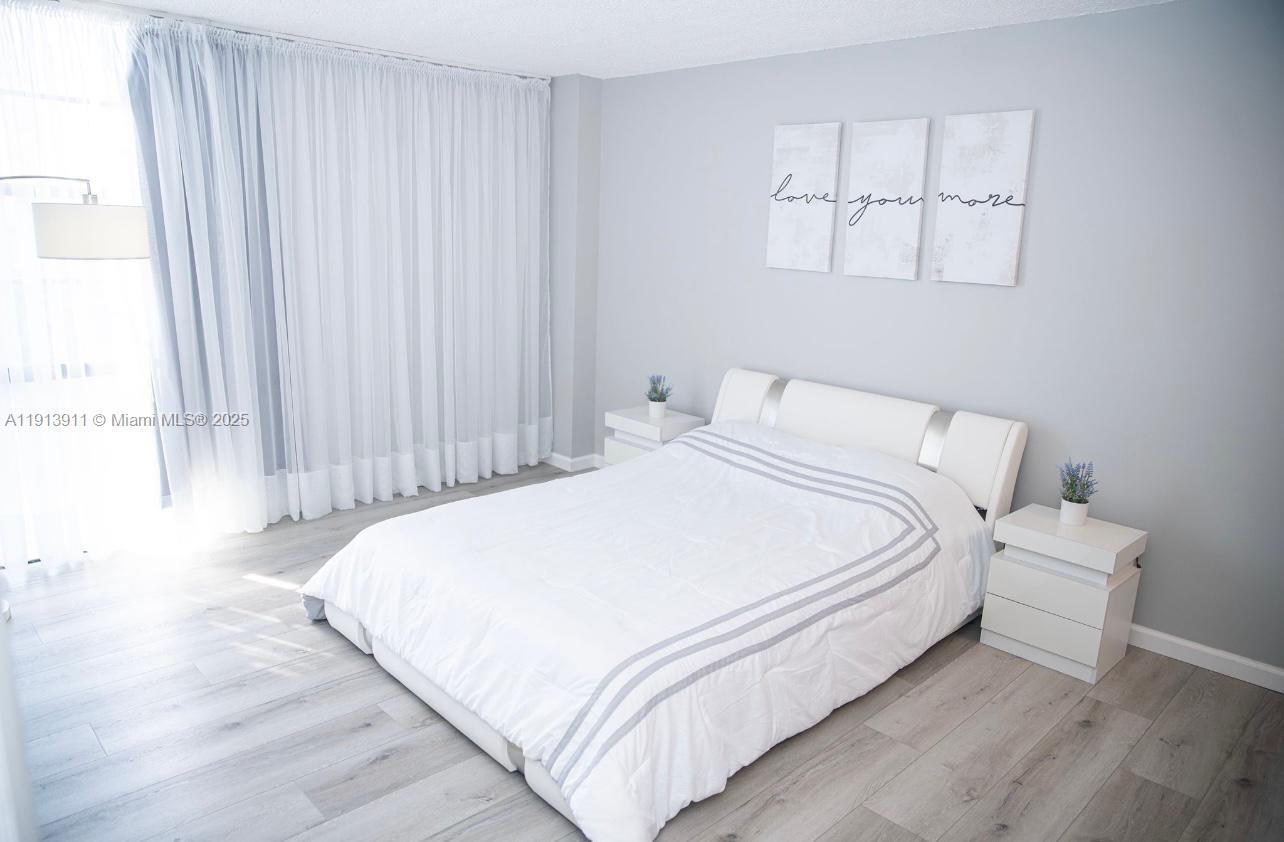 BRAVURA II CONDO - Residential Lease