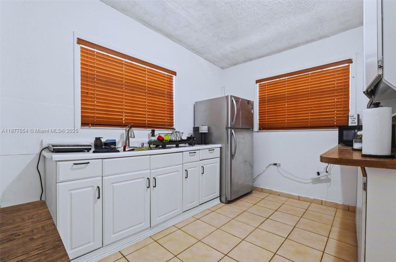 CORAL WAY VILLAGE SEC A P - Residential