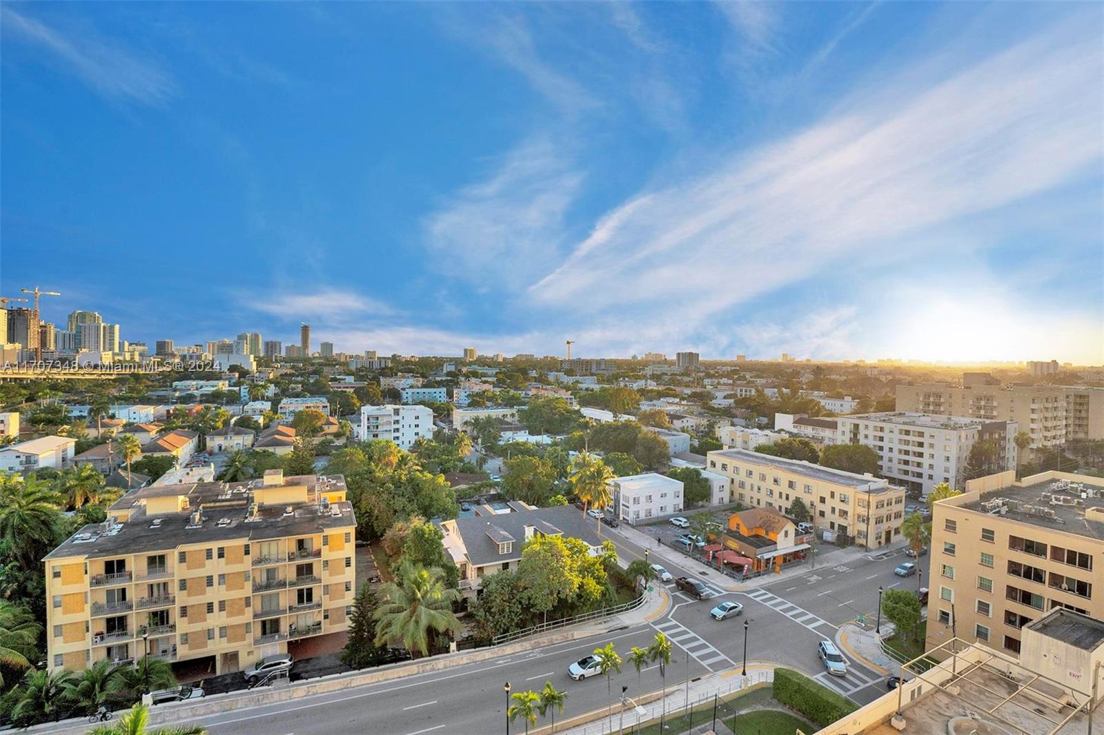 NEO CONDO - Residential