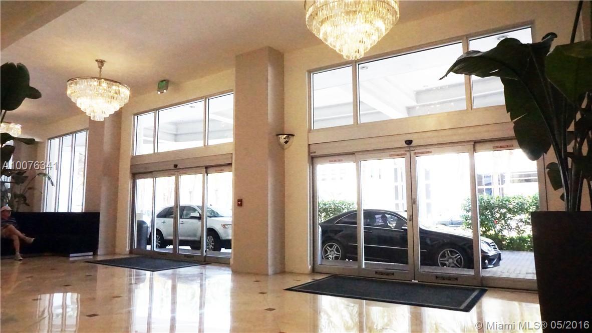 The Decoplage Condo - Residential Lease