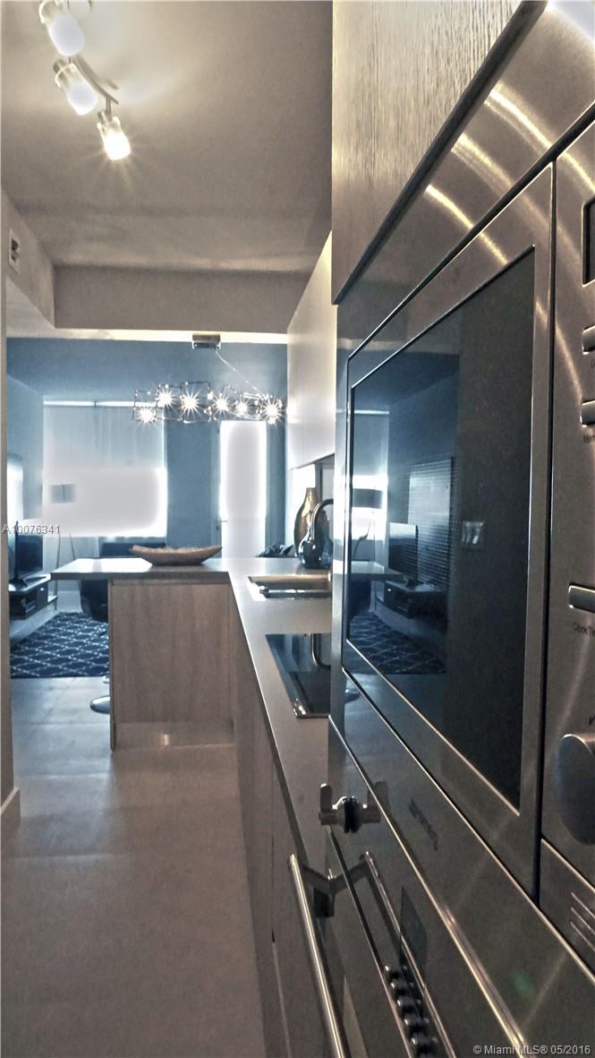 The Decoplage Condo - Residential Lease