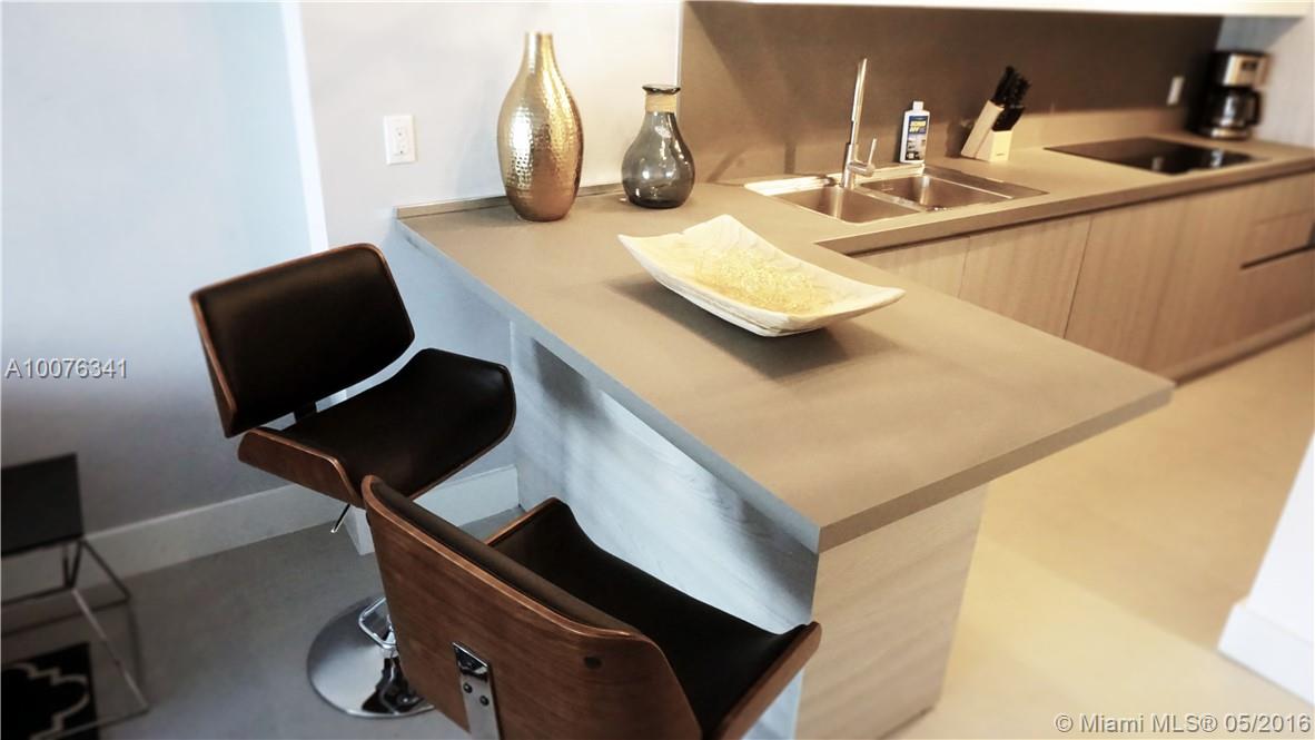 The Decoplage Condo - Residential Lease