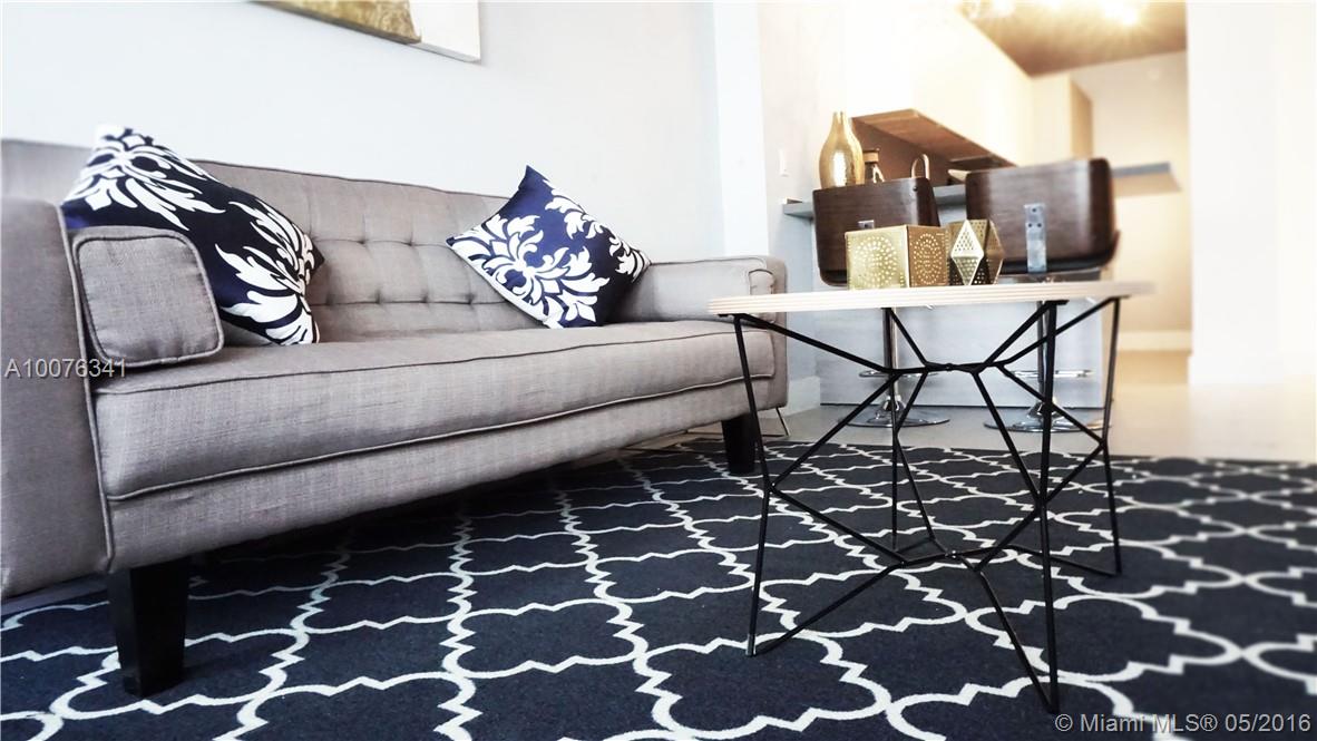 The Decoplage Condo - Residential Lease