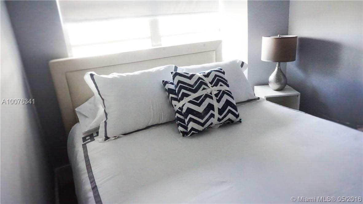 The Decoplage Condo - Residential Lease