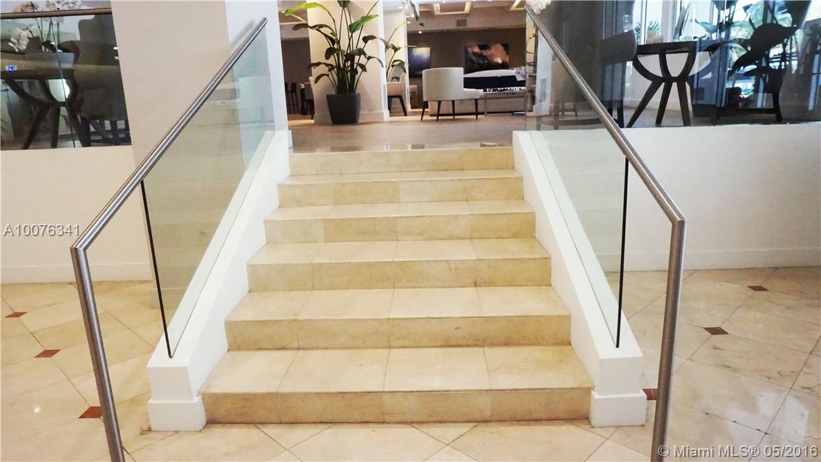 The Decoplage Condo - Residential Lease