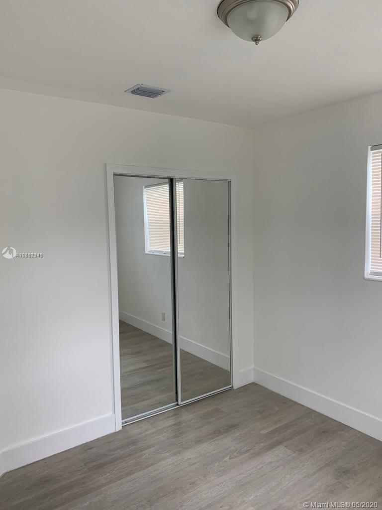 POMPANO PARK SEC 3 - Residential