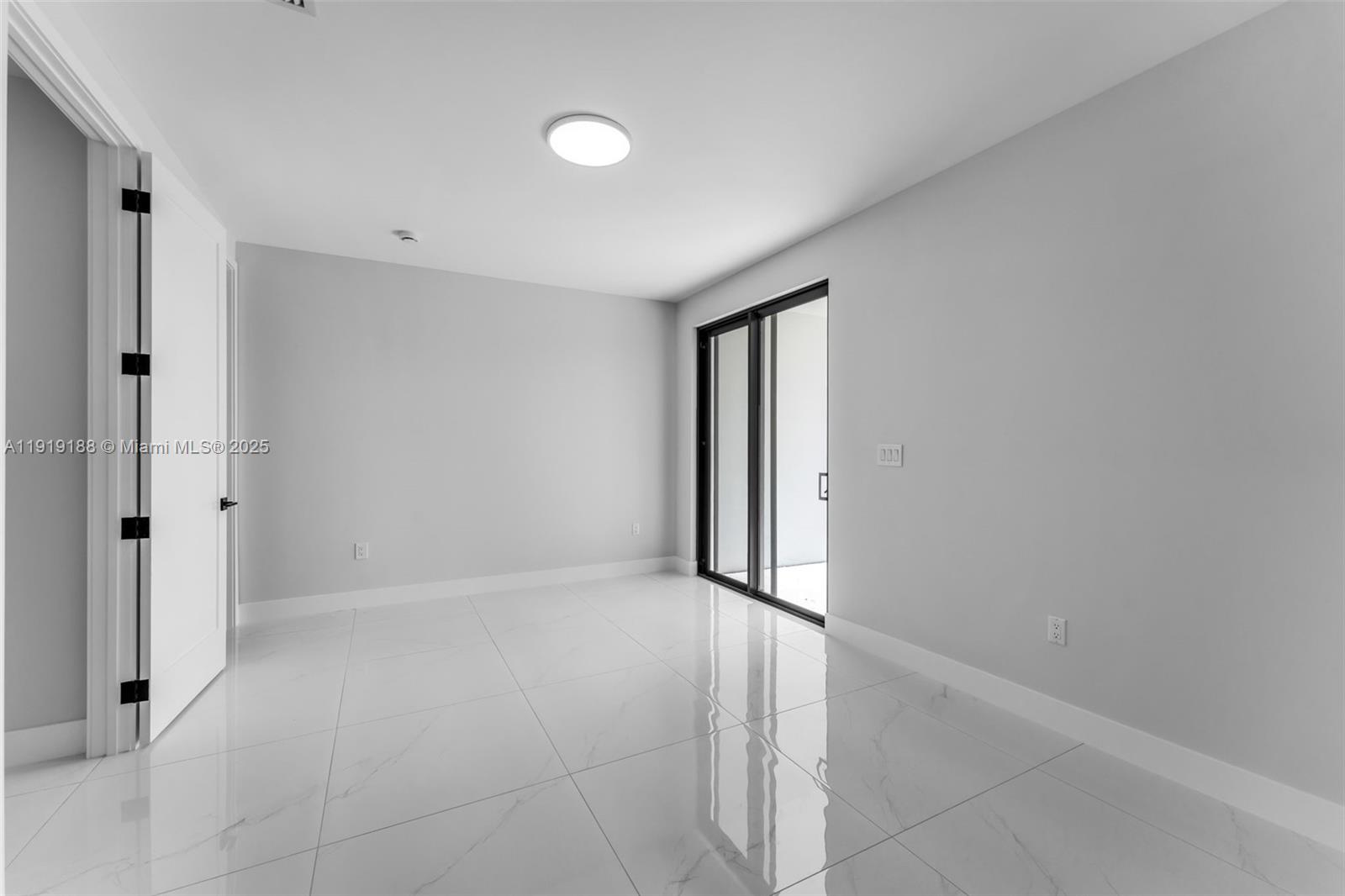 OAK SHIRE HOMES - Residential