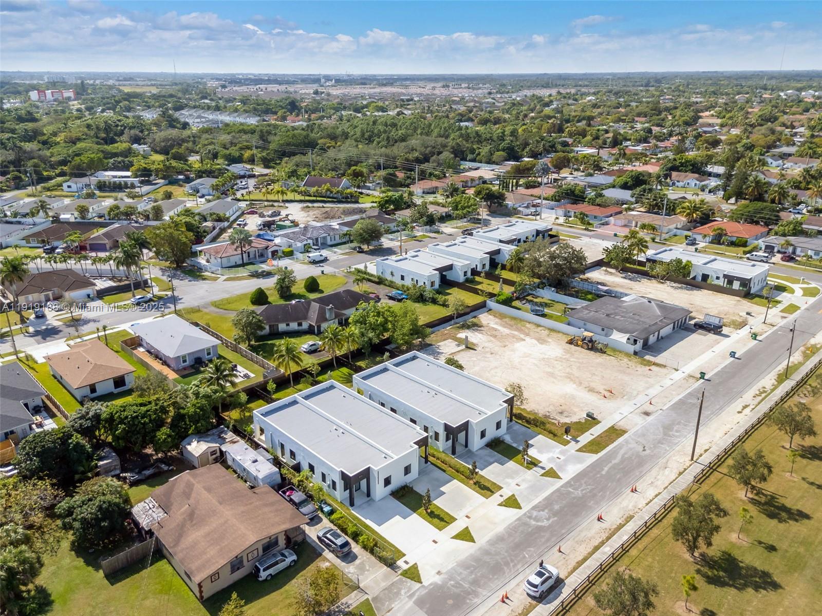 OAK SHIRE HOMES - Residential