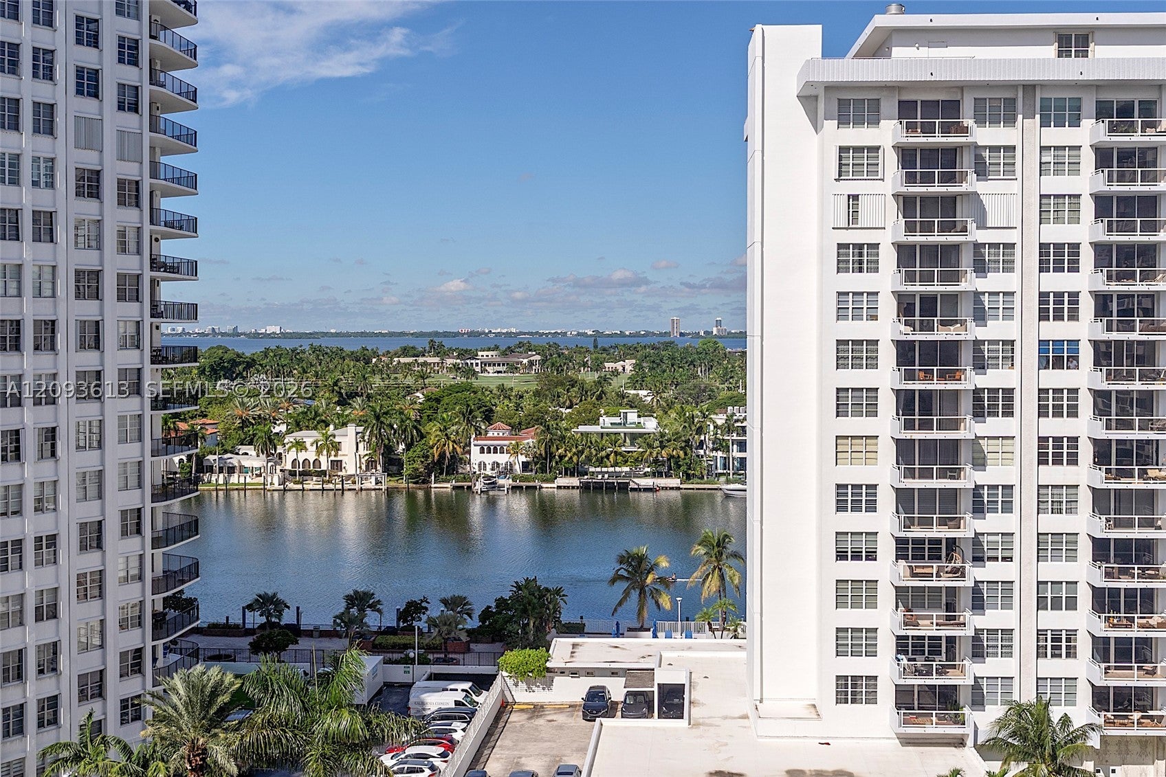 5701 Collins Ave 1007
