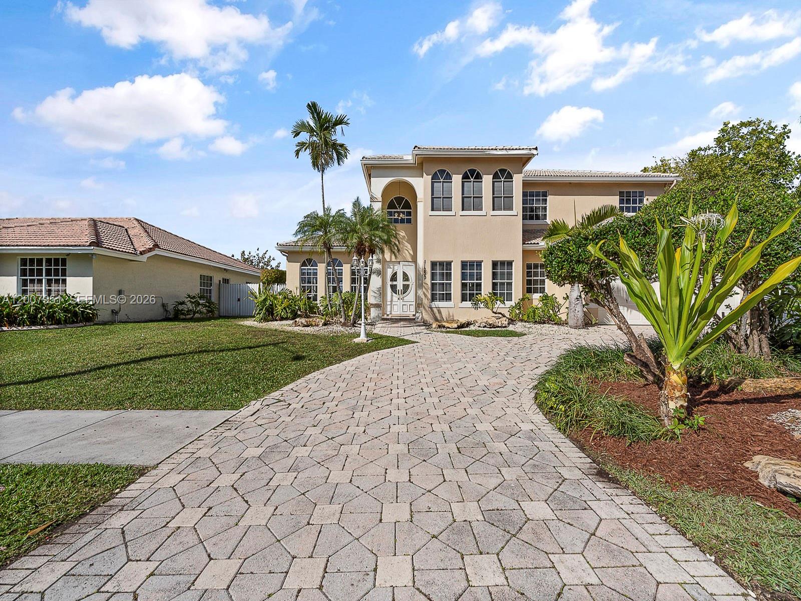 HAMMOCKS SHORES 2ND ADDN - Residential