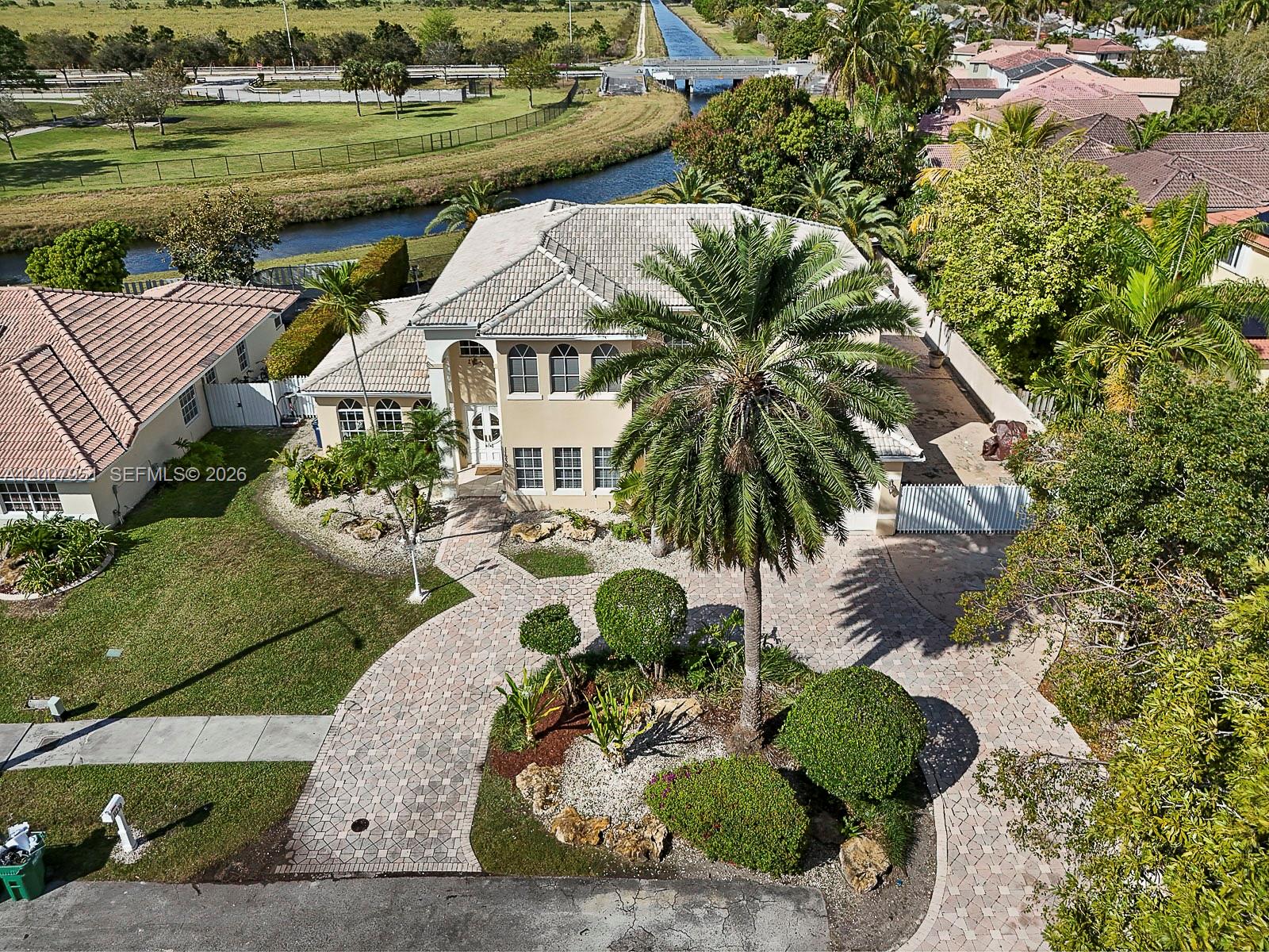 HAMMOCKS SHORES 2ND ADDN - Residential