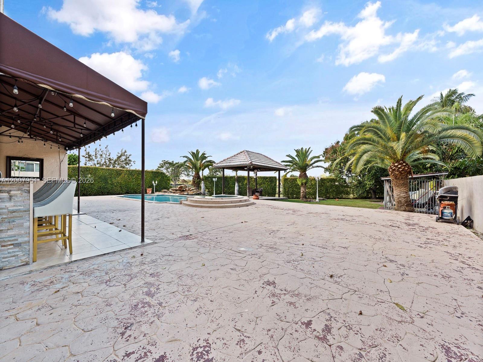 HAMMOCKS SHORES 2ND ADDN - Residential