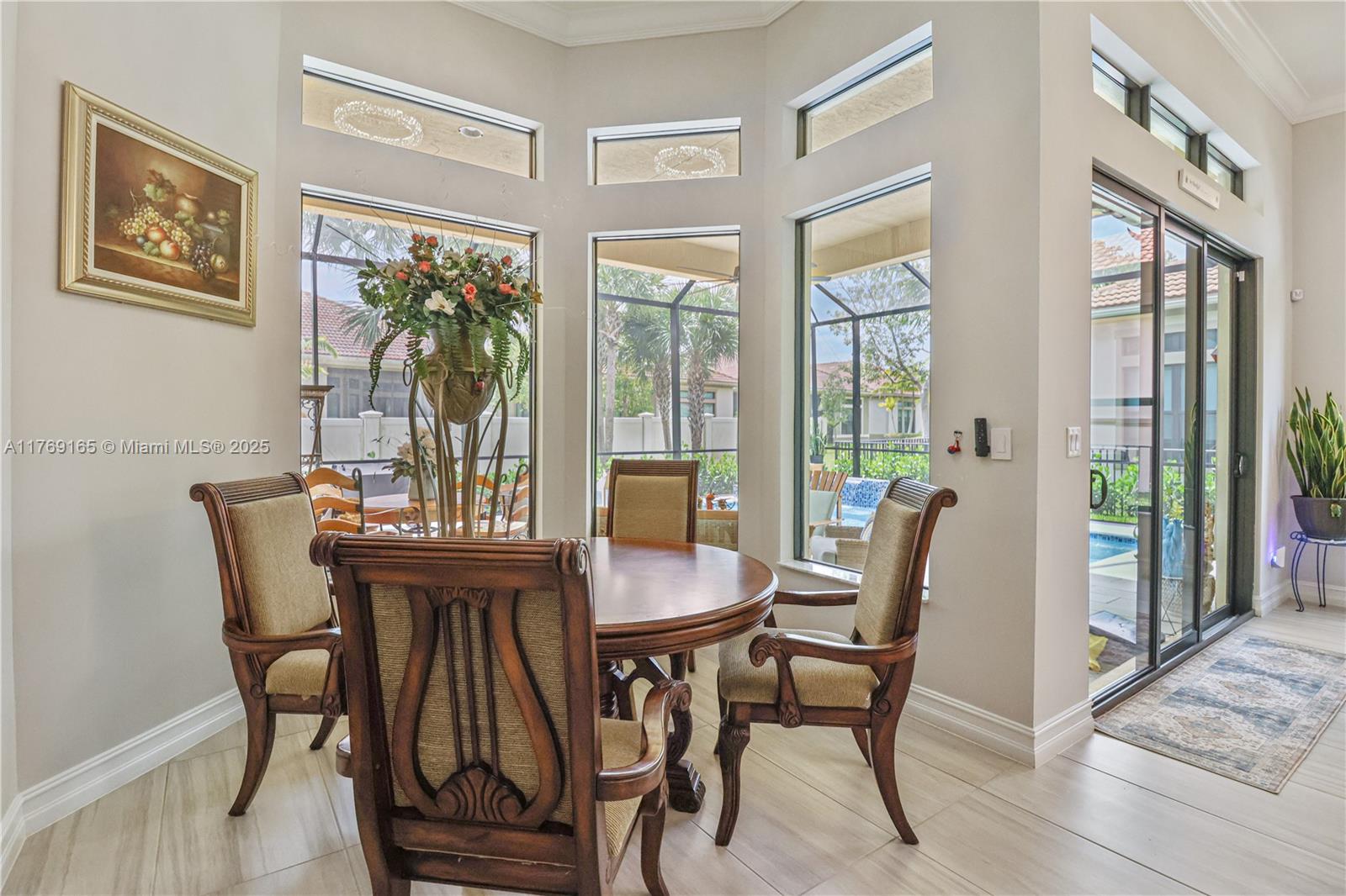 PARKLAND ROYALE - Residential