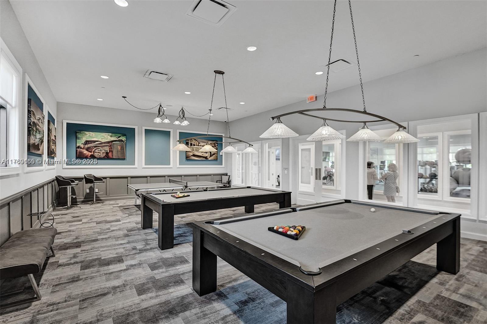 PARKLAND ROYALE - Residential