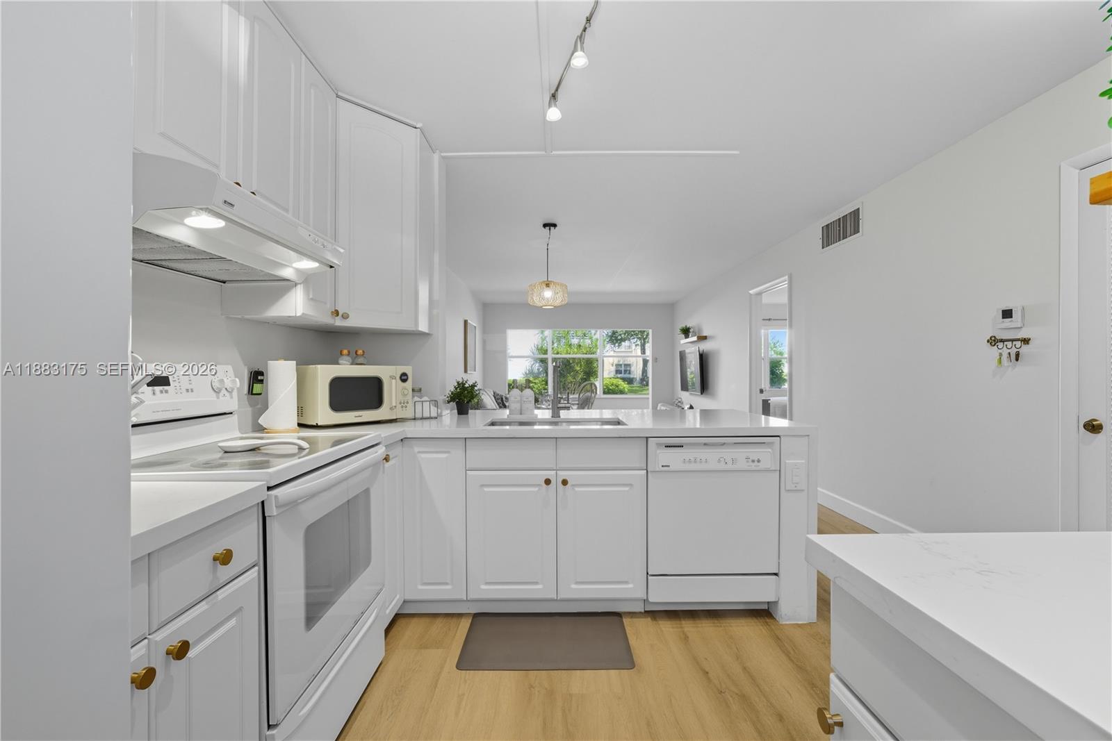 GARDENS BY THE SEA CONDO - Residential