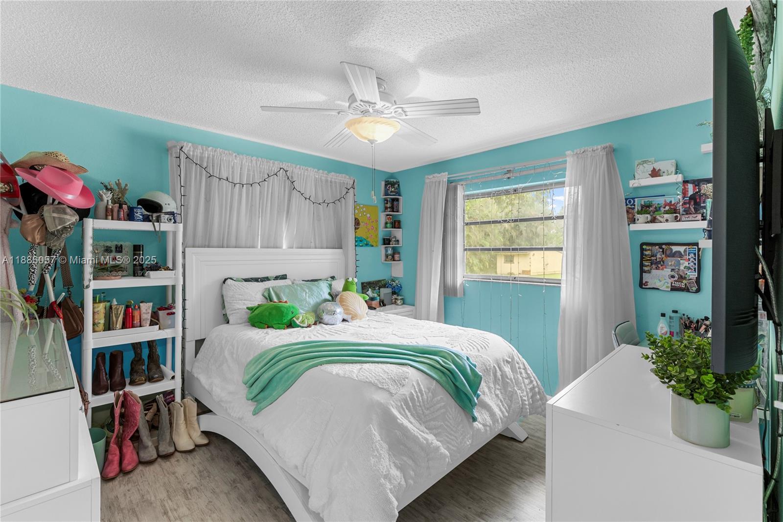 GREEN ACRES - Residential